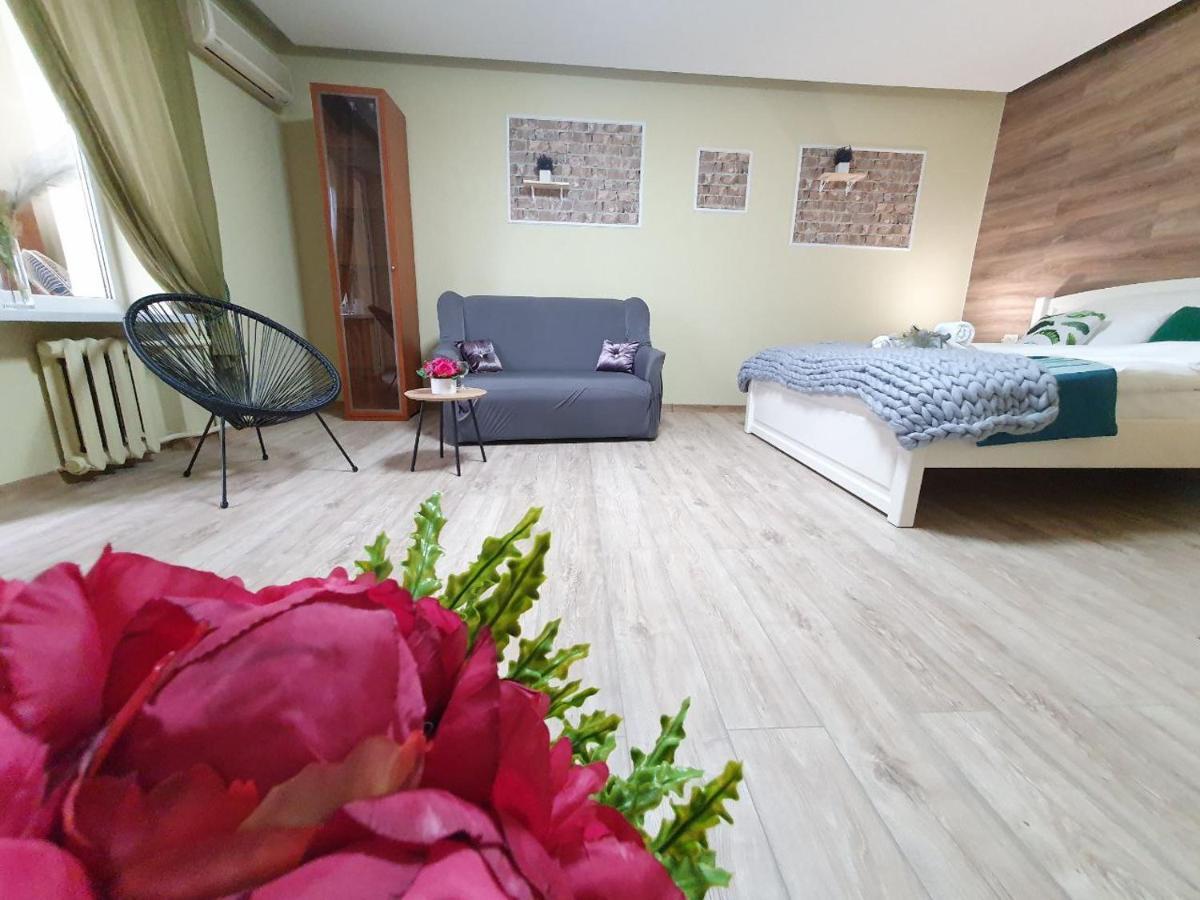 Inn Home Apartments-Olimpiysky Stadium Area キエフ エクステリア 写真